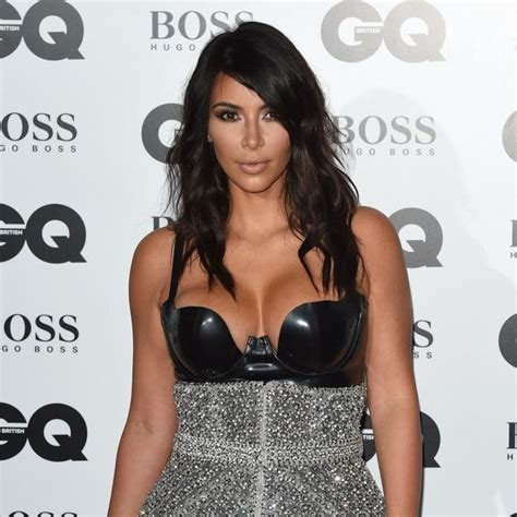 Kim Kardashian Pose Totalement Nue Pour Un Magazine Masculin Elle