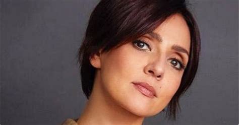 Ambra angiolini nasce a roma il giorno 22 aprile 1977. Ambra Angiolini con Allegri è amore - Blog di Cultura
