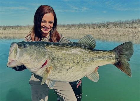 Lady Angler Submits World Record Bass From This Texas Lake