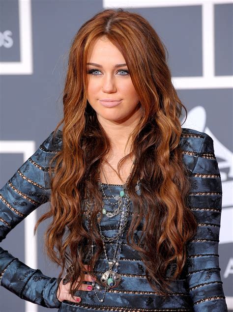 42 Best Photos Miley Cyrus Auburn Hair Auburn Hair Color Miley Cyrus Modern Fashion Styles