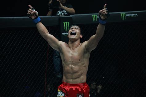 Mma Filipino One Champion Folayang Considered Retiring In 2015 Abs