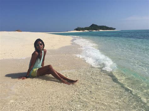 Cresta De Gallo Island The Most Beautiful Island In Romblon Escape