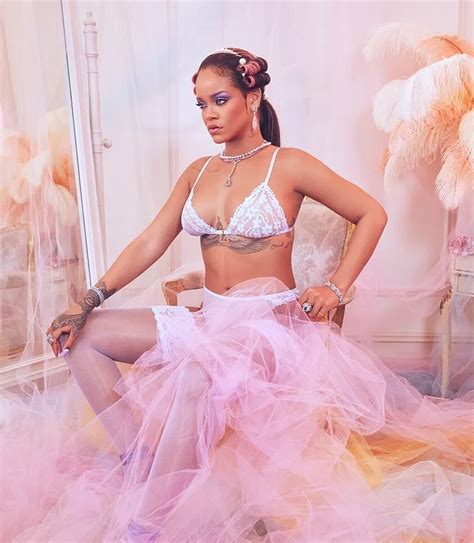 Rihanna Sexy In Lingerie For Fenty Promotion Photos Videos The Fappening