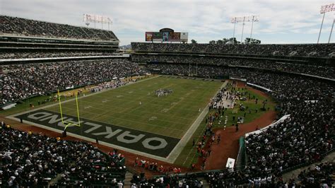 Raiders Agree To Extension To Remain At Oakland Coliseum