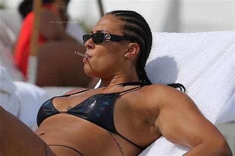 Liz Cambage Ecambage Nude OnlyFans Leaks Fappening FappeningBook