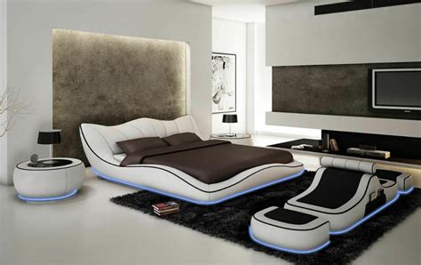 Selbstklebende, lichtdurchlässige spezialfolie für fenster. Modernes Design Bett XXL Betten Luxus Stil Doppel Hotel ...