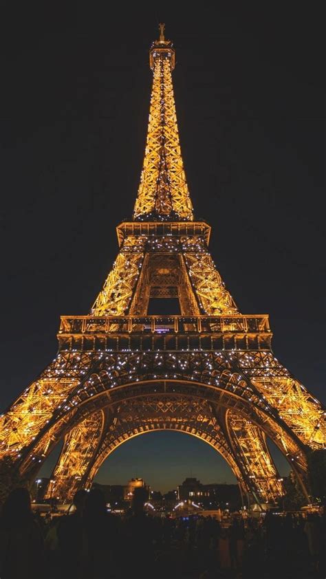 Eiffel Tower Lit Up At Night Image Id 345151 Image Abyss