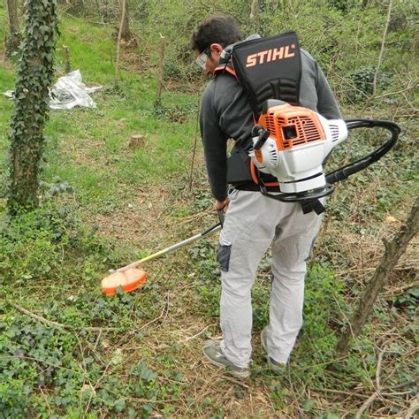 Stihl Fr 230 Backpack Brush Cutter 21 Hp 402 Cc At Rs 26880