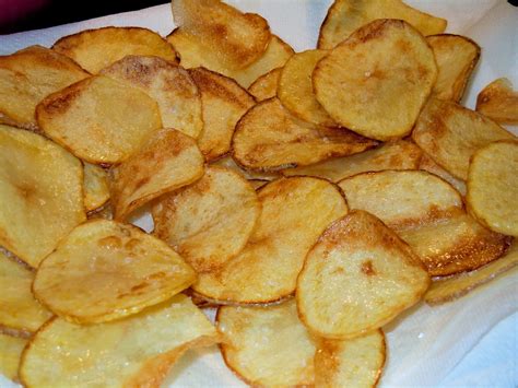 Recipe Easy And Delicious Homemade Potato Chips Naturally Creative Mama