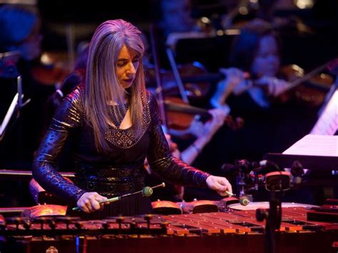 Guest Percussionist Evelyn Glennie Adds Impressive Sound To Grand Rapids Symphony Performance
