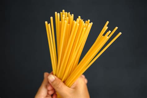 How Much Spaghetti Per Person Tips To Serving Spaghetti