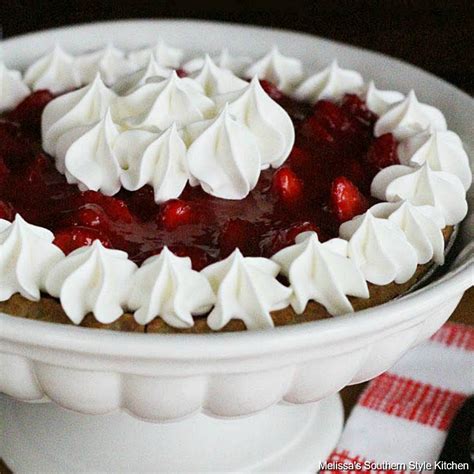 Strawberries And Cream Pie Melissassouthernstylekitchen Com