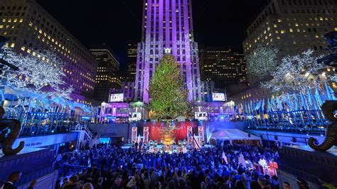 What Were Watching Tonight Rockefeller Christmas Tree Lighting On Nbc