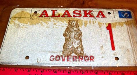 Alaska License Plate 1976 Governor 1 Kodiak Bear Style Plate Unique