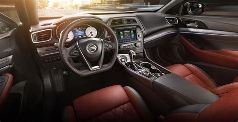 2021 Nissan Maxima Interior Features