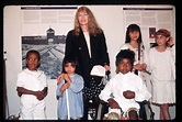 Thaddeus: Fallece uno de los hijos de Mia Farrow | Estilo | EL PAÍS