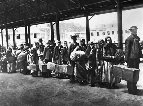 The Us Migration Crisis Uab Institute For Human Rights Blog