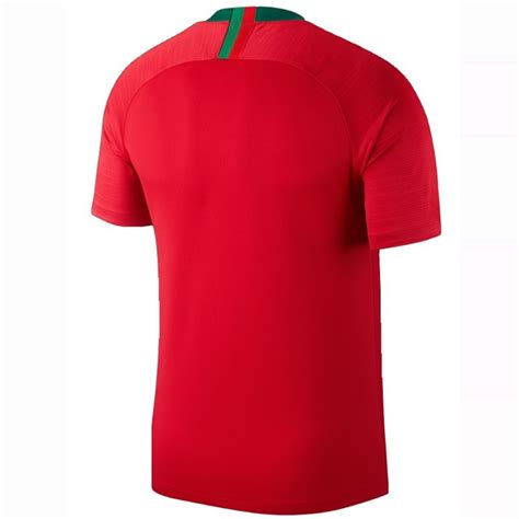 The portugal national football team has always been considered one of the strongest football teams in the world. Portugal football team Home shirt 2018/19 - Nike ...