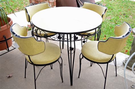 These dining room metal chairs are available in distinct shapes and come as individual products and sets too. Durable and magnificent metal dining room chairs | Dining ...
