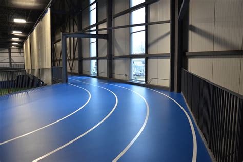 Indoor Running Track At The Terrebonne Sports Complex Advantage Sport
