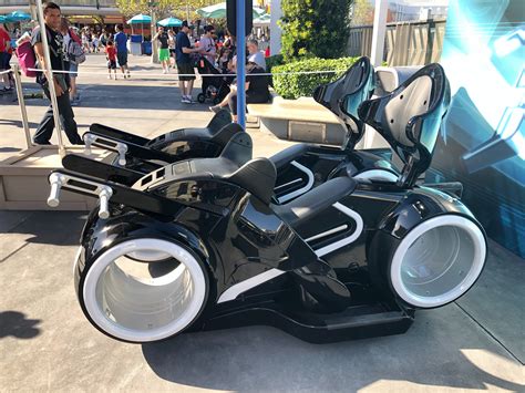 Photos New Tron Lightcycle Run Ride Vehicles And Photo Op Installed At