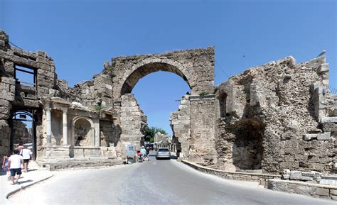 Fileside Vespasian Gate Wikimedia Commons