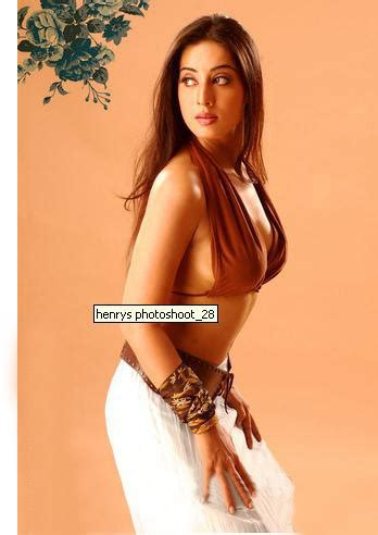 Mahi Gill BOLLYWOOD ADDAA Latest Bollywood Hot Pics Of Actresses Actors Bollywood Film Reviews