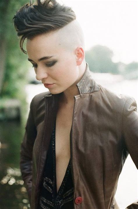 220 Best Lovely Androgynous Non Binary Gorgeousness Images On