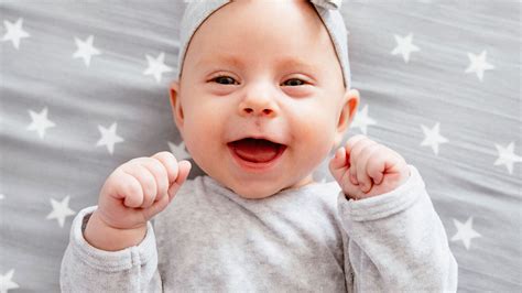 Bebê Dando A Risada Mais Gostosa E Divertida Do Dia Confira Vídeos