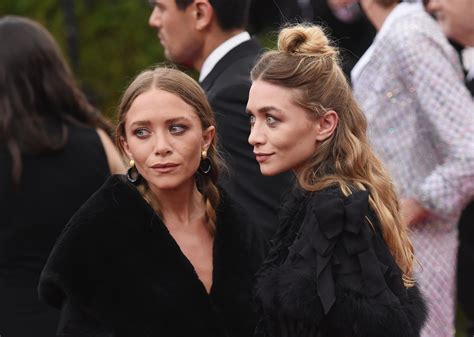 16 Mary Kate And Ashley Olsen Accessories From The 90s You Used To Love