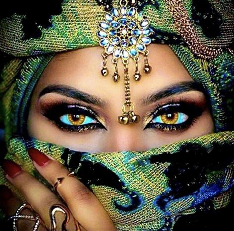 Pretty Eyes Cool Eyes Arabian Eyes Arabian Beauty Arabian Nights