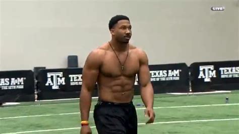 Tamorrion terry player profile featuring fantasy football ranking, stats, metrics & analytics: This Is What Superheroes Would Look Like With Realistic Bodies | TexAgs