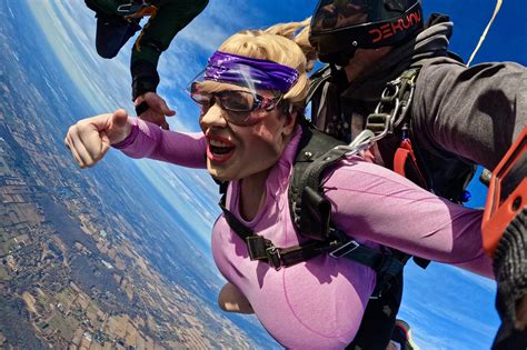 Oakville Teacher Famous For Huge Prosthetic Breasts Went Skydiving With