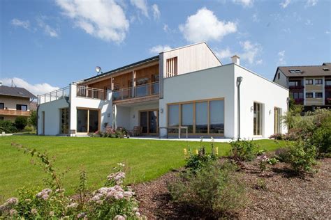 Bei einem massivhaus kann man aber generell von einem preis von 2000 euro pro quadratmeter ausgehen. ff75b6dd80.jpg (900×600) | Einfamilienhaus, Haus bauen, Bau