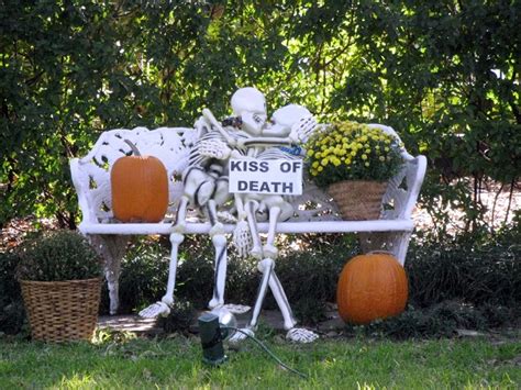 I have several helpful tips to consider when making your own diy outdoor christmas decorating ideas. Indoor & Outdoor Halloween Skeleton Decorations Ideas