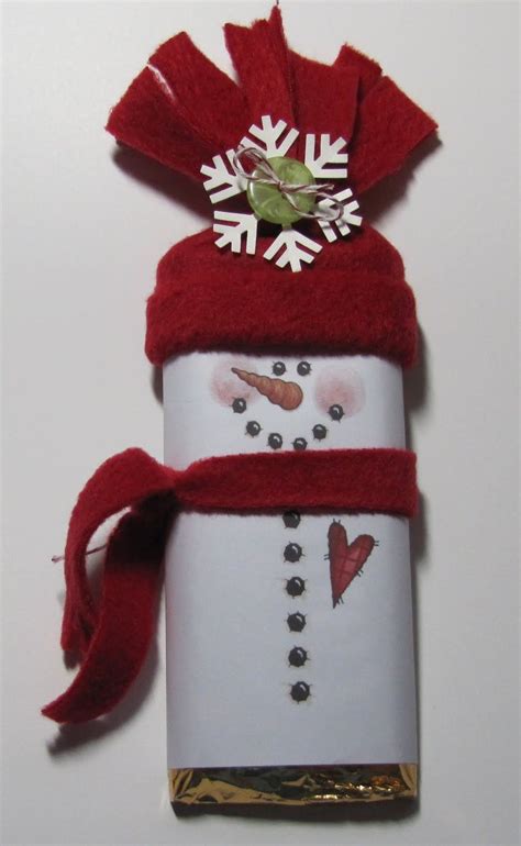 Print on white paper or card stock (i prefer/recommend glossy brochure paper), trim and wrap around chocolate bar; Stamp with Me: Snowman Candy Bar Wrapper | Diy christmas ...
