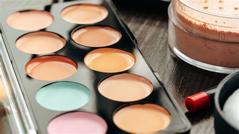 The Ultimate Guide To Color Correcting Concealers
