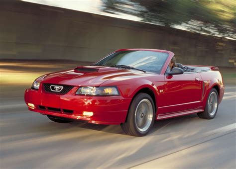 2002 Ford Mustang Gt Convertible Hd Pictures