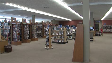 Lincoln City Libraries Eliminates Overdue Fees Debts