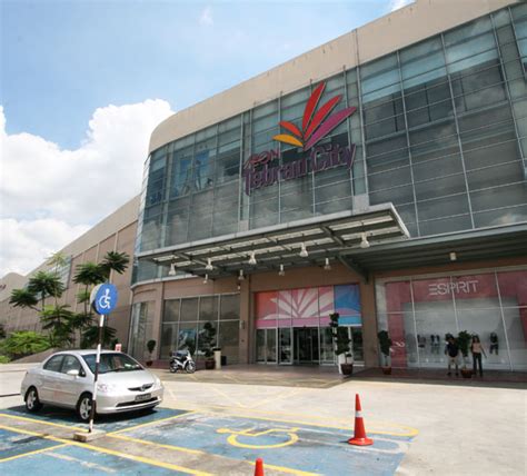 Why aeon mall tebrau city is said the best grocery supemarket at jb johor bahru? In and Around Johor Bahru | Travel Itinerary | Garmin ...