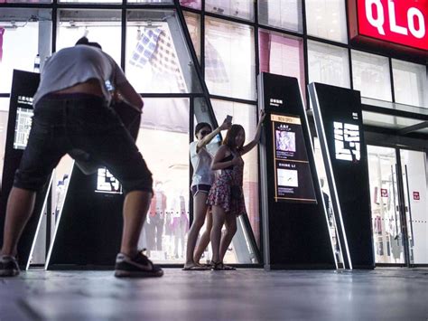 Uniqlo Sex Video Goes Viral As Chinese Authorities Condemn Clip As