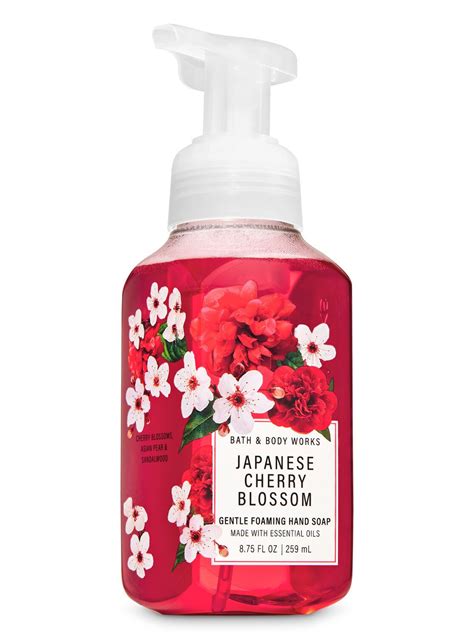 Pin By Itssinahi1 On Scents Japanese Cherry Blossom Foaming Hand Soap Bath And Body Works