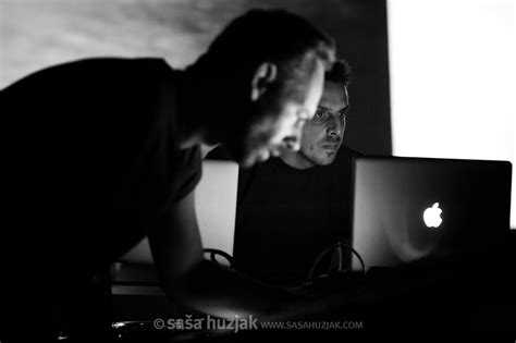 #sofa surfers #hardwire #blindside #markus kienzl #wolfgang frisch #michael holzgruber #mani obeya #rock #electronic #trip hop #dub #electronic rock. Sofa Surfers @ Orpheum, Graz (Austria), 27/10/2012 ...