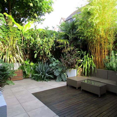 Tropical Planting Lush Garden Design Jardines Tropicales Homify