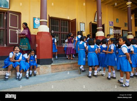 School Kerala Fotos Und Bildmaterial In Hoher Auflösung Alamy