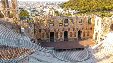 Famous Landmarks In Greece