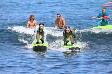 Kahaluu Beach Park Kona Hawaii Surf Lesson 2024 Big Island Of Hawaii