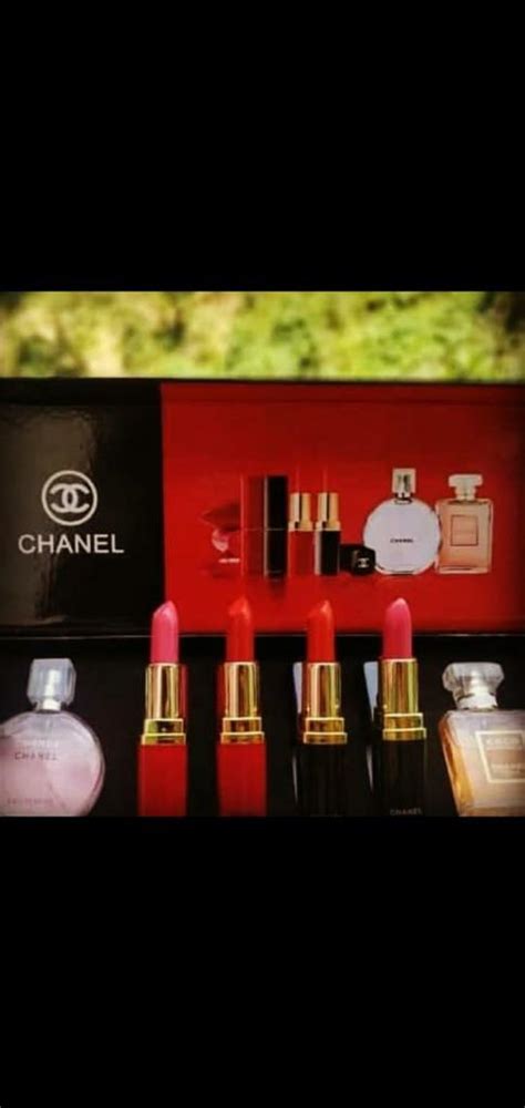 Chanel GiftSet 2 Perfume 4 Lipstick Intense Lip Color 100Gm Tidlon