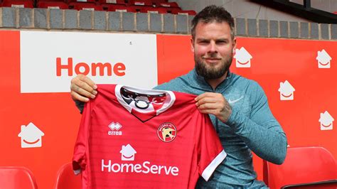 Latest on walsall midfielder danny guthrie including news, stats, videos, highlights and more on espn. Danny Guthrie 'Delighted' as His Signs for the Saddlers ...