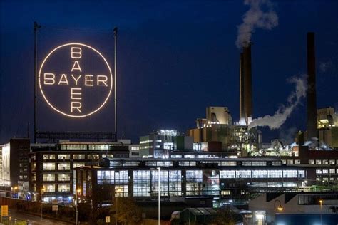 Aktion Re Kritisieren Bayer Management Scharf